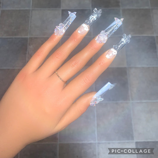 A2 Butterfly Bow Nails